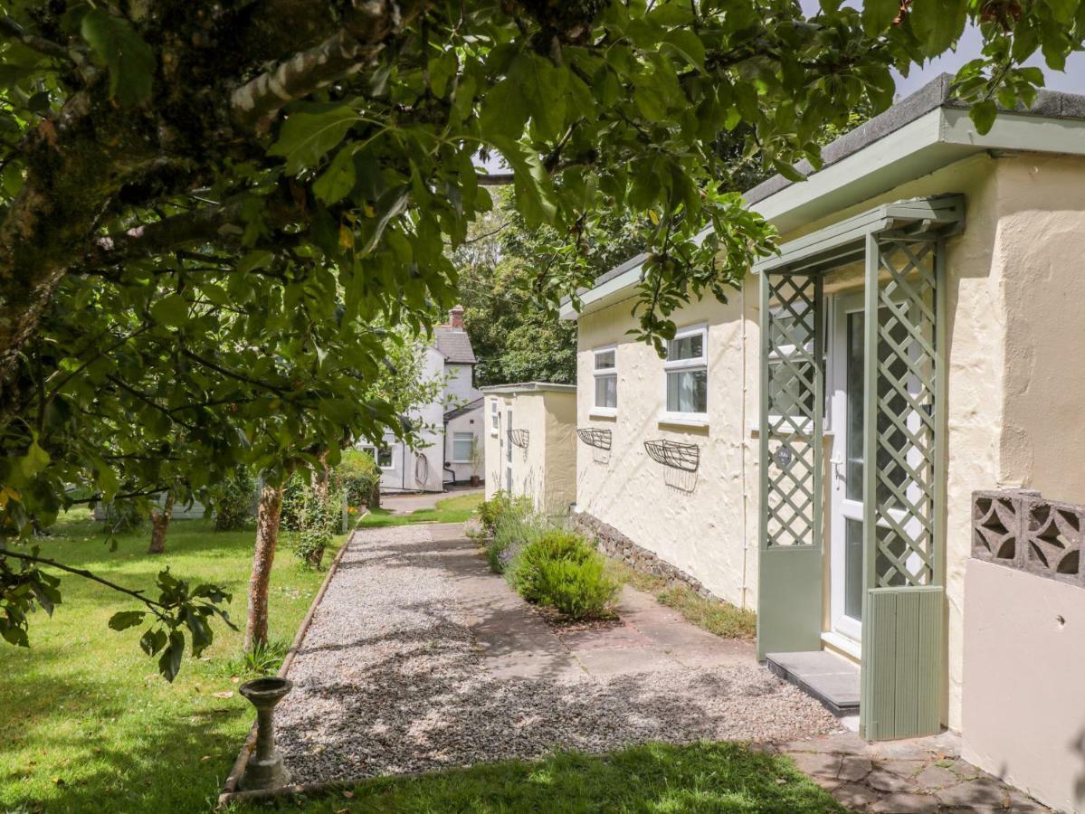 Villa The Roost Camborne Exterior foto